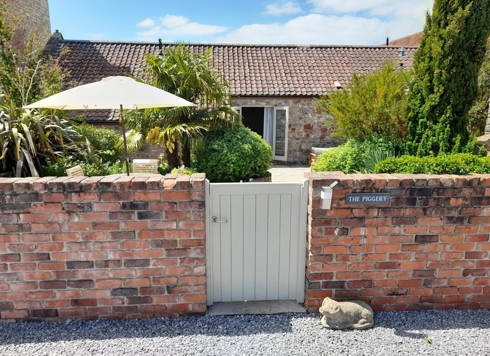 Luxury Barn Conversion Wells Eksteriør billede